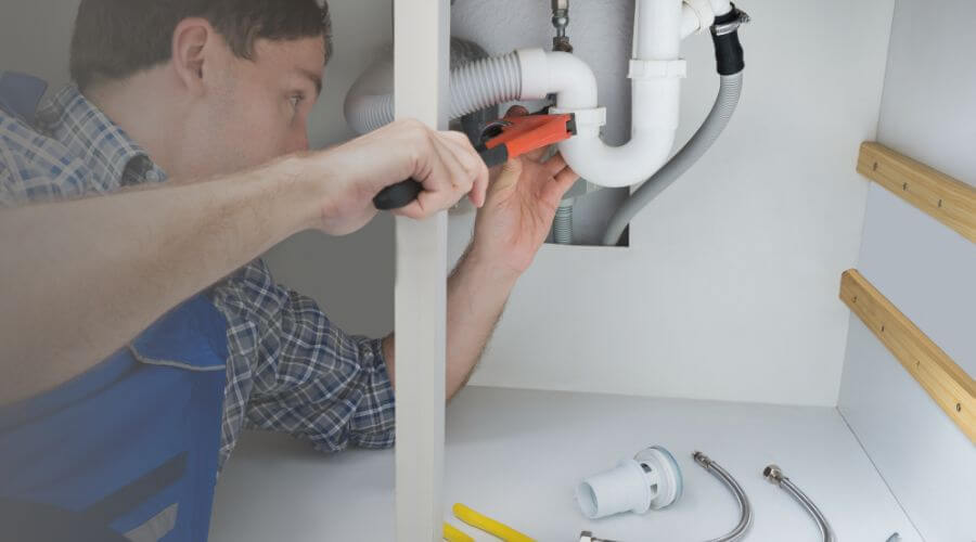 Professional expert plumbing services in Corunna, IN